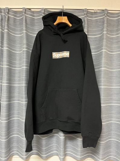 Supreme / Burberry Box Logo Hooded Sweatshirt "Black"