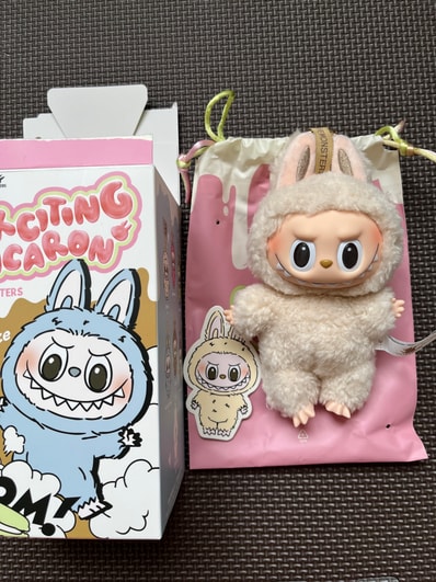 POP MART THE MONSTERS (LABUBU) Exciting Macaron Plush Series SOYMILK