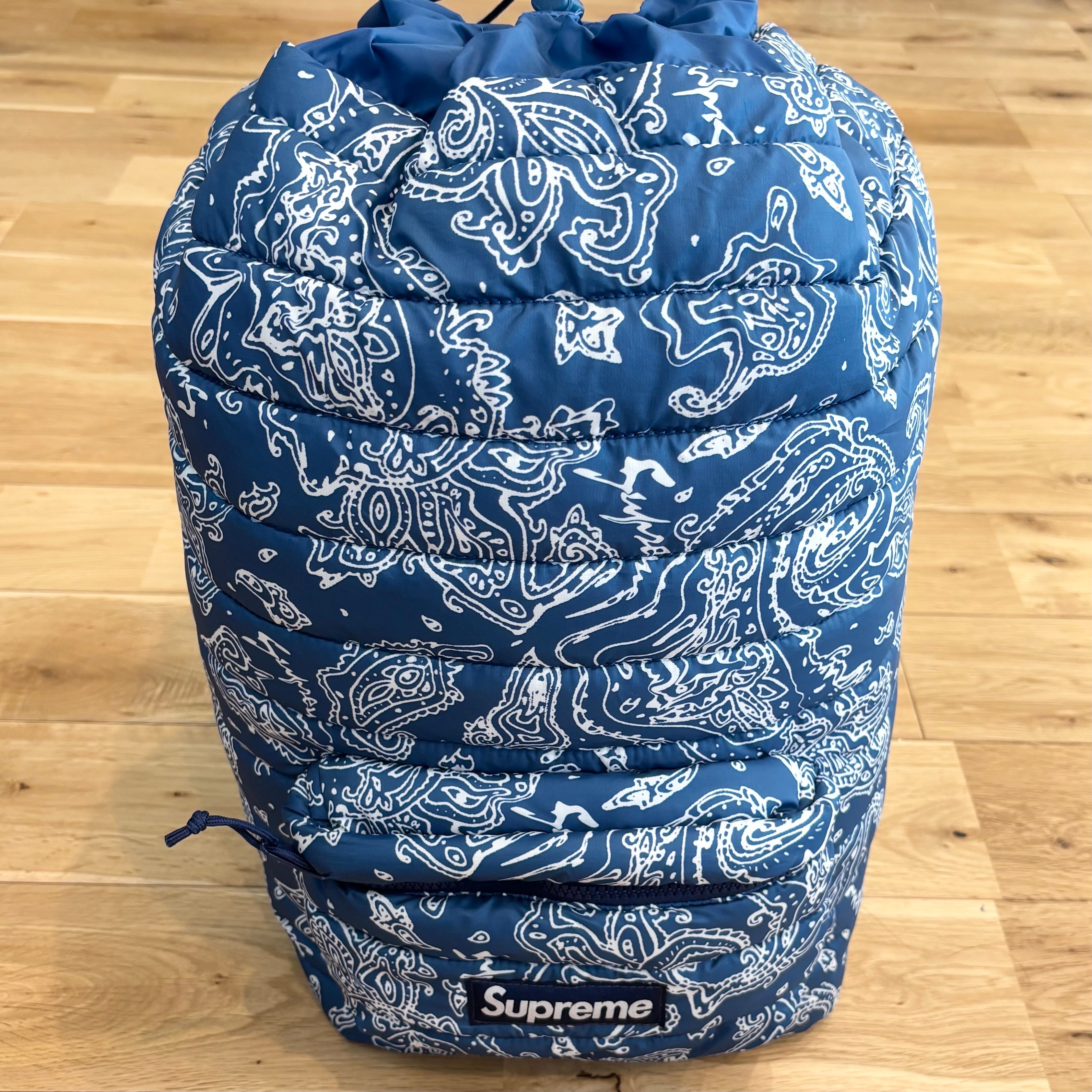 Supreme Puffer Backpack "Blue Paisley"