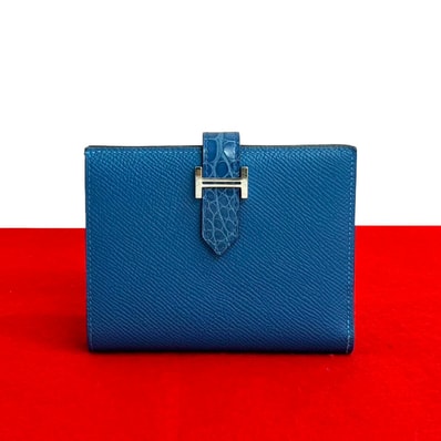HERMES エルメス ベアン コンパクト アリゲーター ヴォーエプソン 二つ折り財布 ブルー
24445