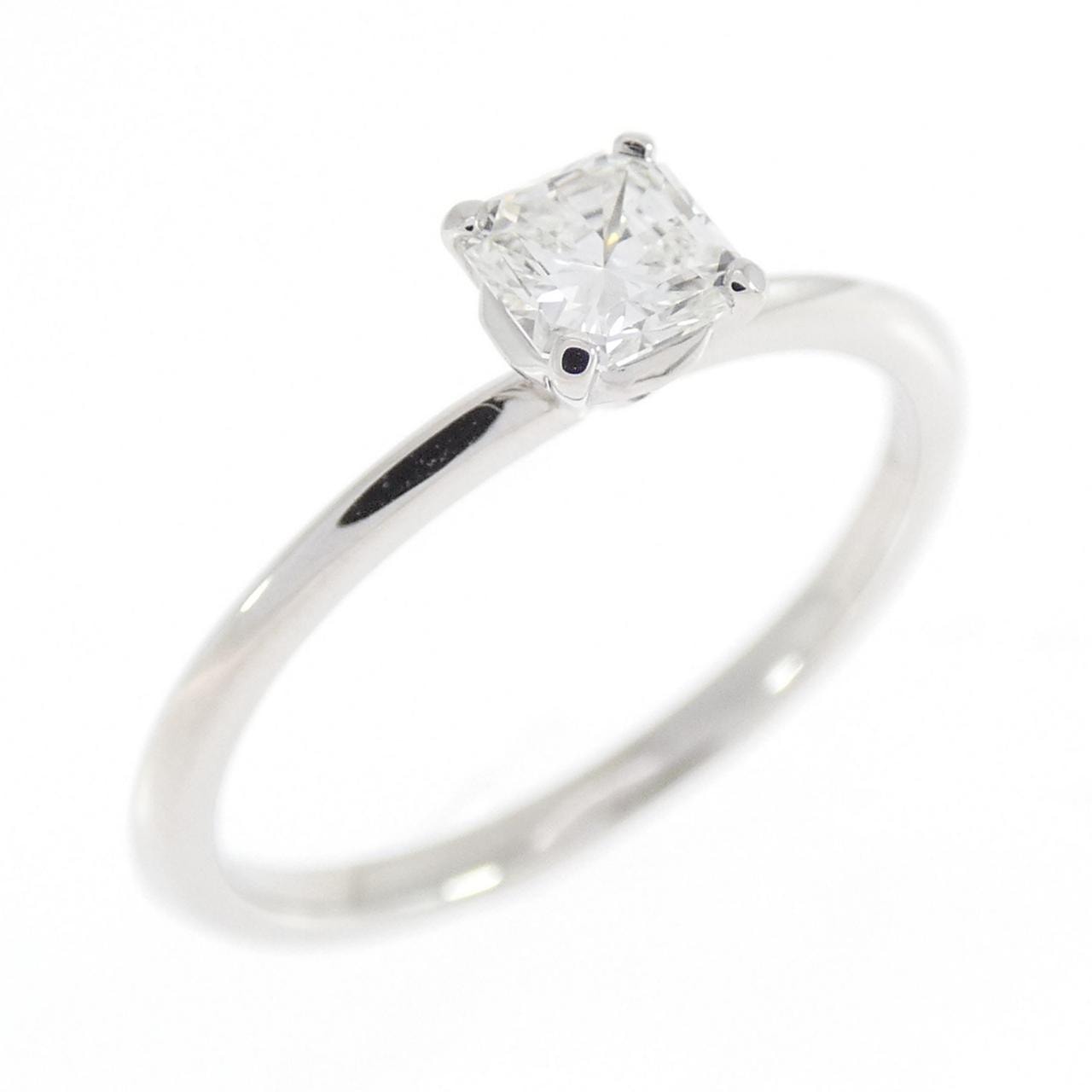 ティファニー トゥルー リング 0.27CT I VVS1