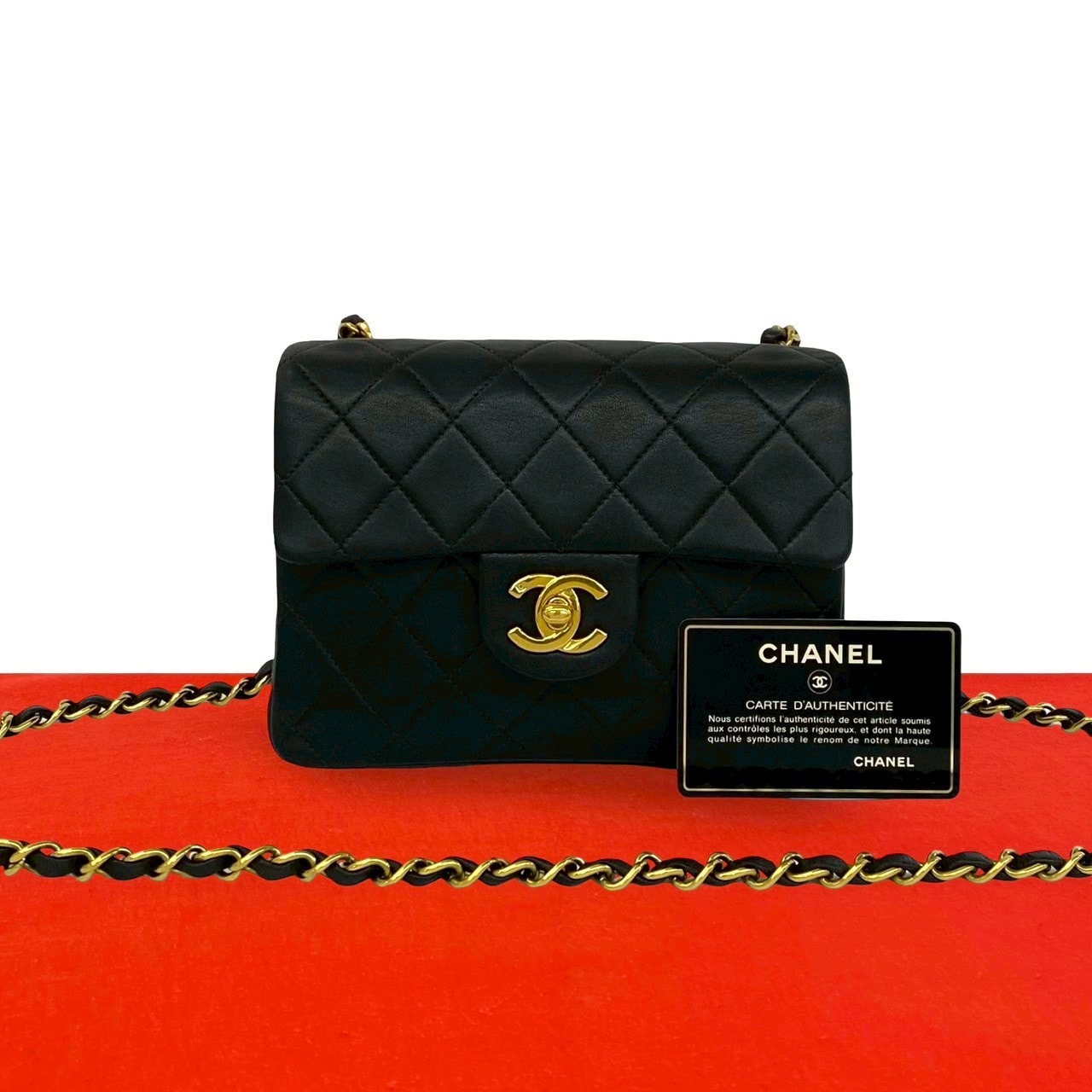 CHANEL シャネル マトラッセ ココマーク ラムスキン ショルダーバッグ ブラック
 03112