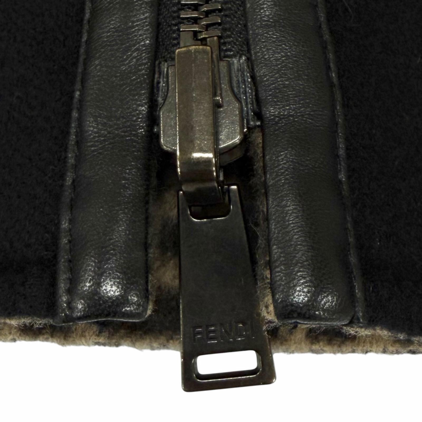 A (未使用に近い)】極美品 フェンディ ジャケット ブラック レディース