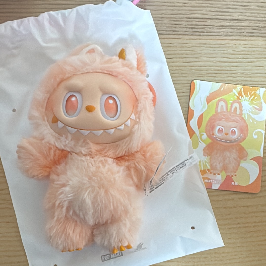 POP MART THE MONSTERS (LABUBU) Big into Energy Series Plush Pendant HAPPINESS