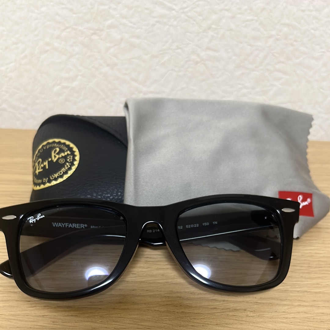 Ray-Ban WAYFARER "BLACK x GREEN"