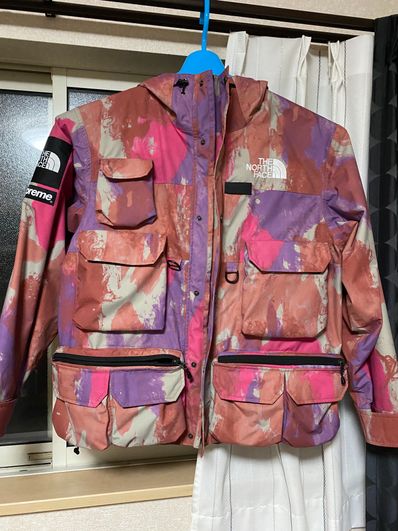 Supreme x The North Face Cargo Jacket "Pink"