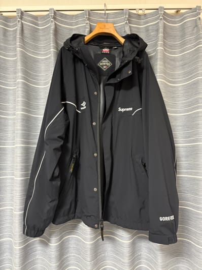 Supreme x Umbro GORE-TEX Hooded Jacket "Black"