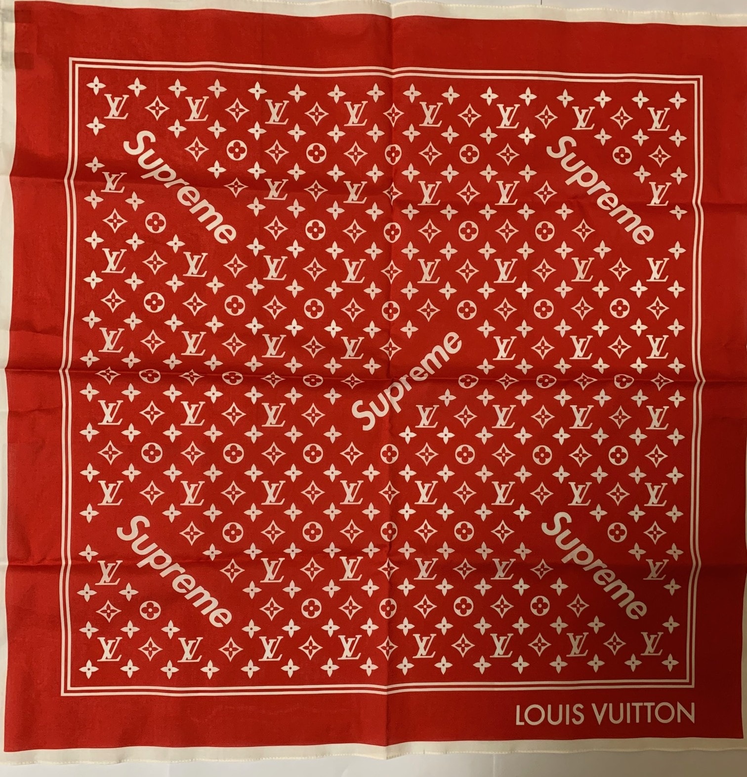 新品・未使用(ワケあり)】ルイヴィトン x シュプリーム モノグラム