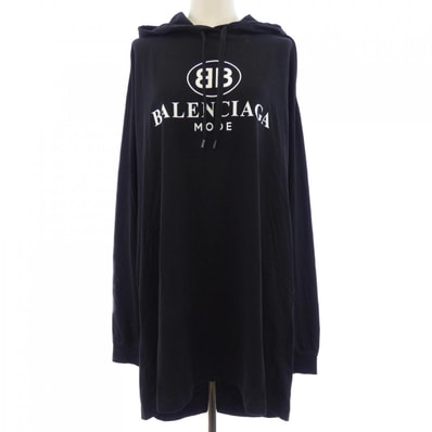 バレンシアガ BALENCIAGA 492195 TYK41 パーカー