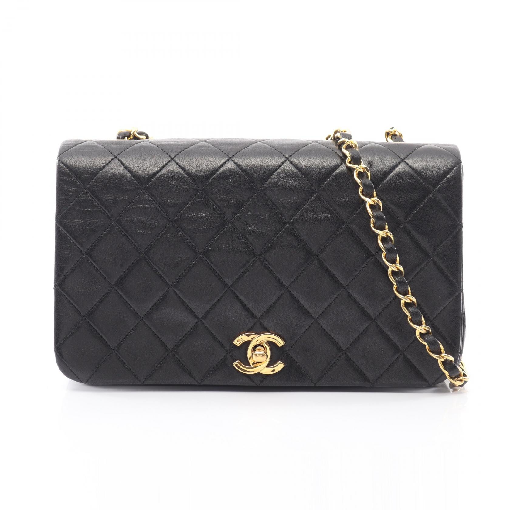 シャネル CHANEL マトラッセ フルフラップ ショルダーバッグ バッグ ラムスキン(羊革) レディース ブラック系 【中古】