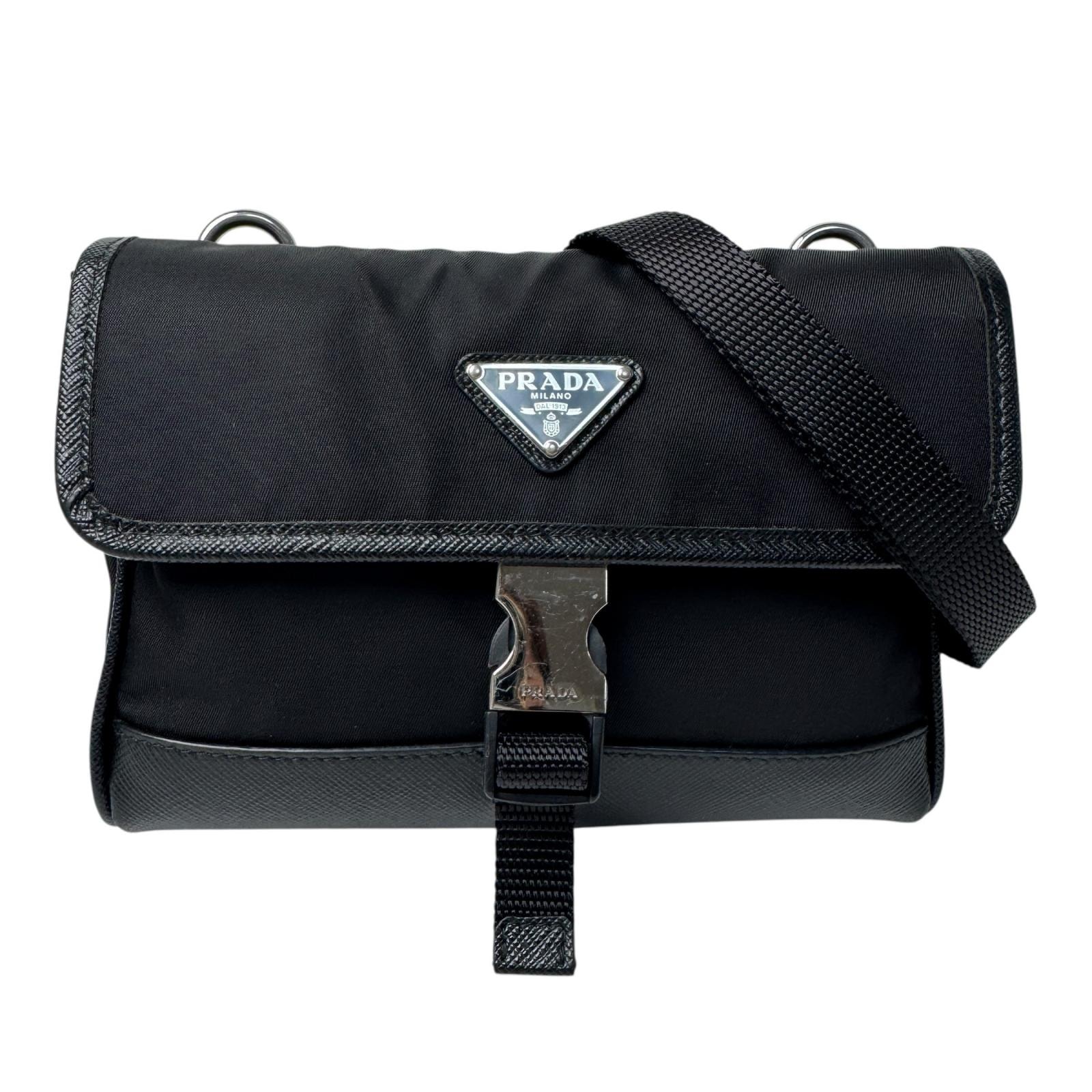 プラダ PRADA Re-Nylon サフィアーノレザー ミニ ショルダーバッグ メンズ