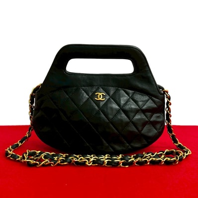 CHANEL シャネル マトラッセ ココマーク レザー ショルダーバッグ ブラック
38336