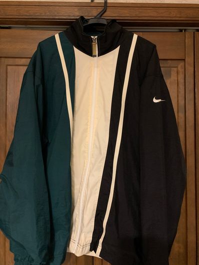 Nike 90s シャカシャカ