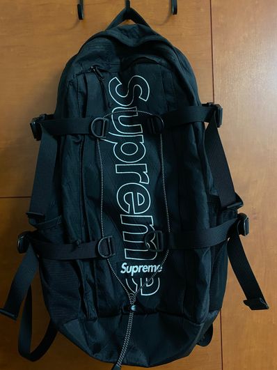 Supreme 18FW Backpack "Black"