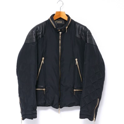 VERSACE ヴェルサーチ ダウンジャケット サイズ54 ライダース イタリア製 ブランド古着【中古】20241203/RA2147