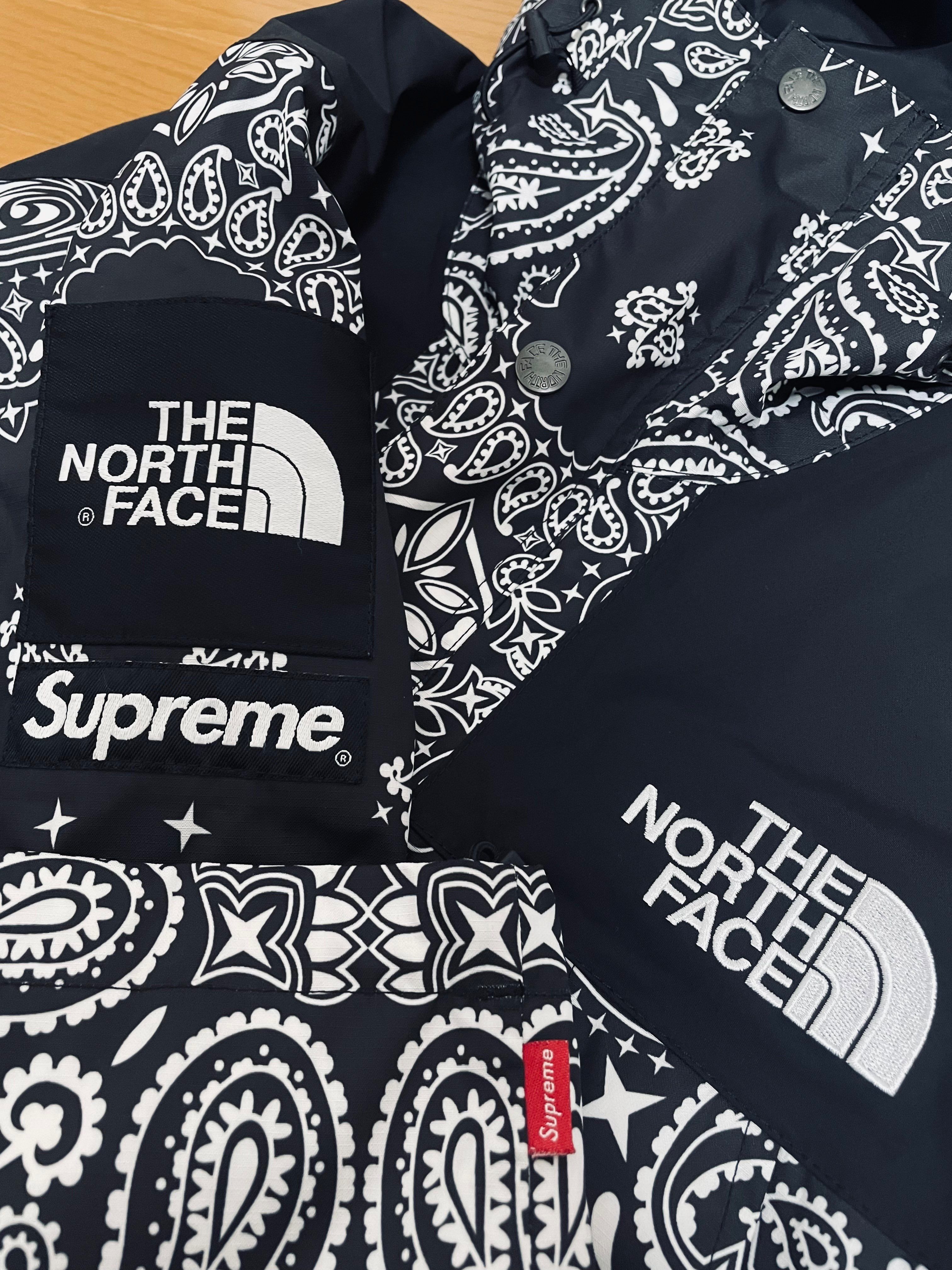 Supreme The North Face Bandana Mountain Parka "Black"