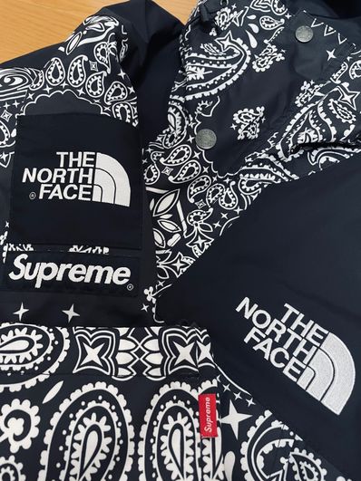 Supreme The North Face Bandana Mountain Parka "Black"