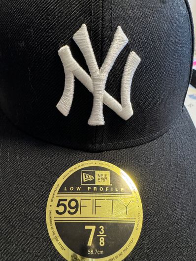 Kith x New Era x New York Yankees 59FIFTY Low Profile "Black"