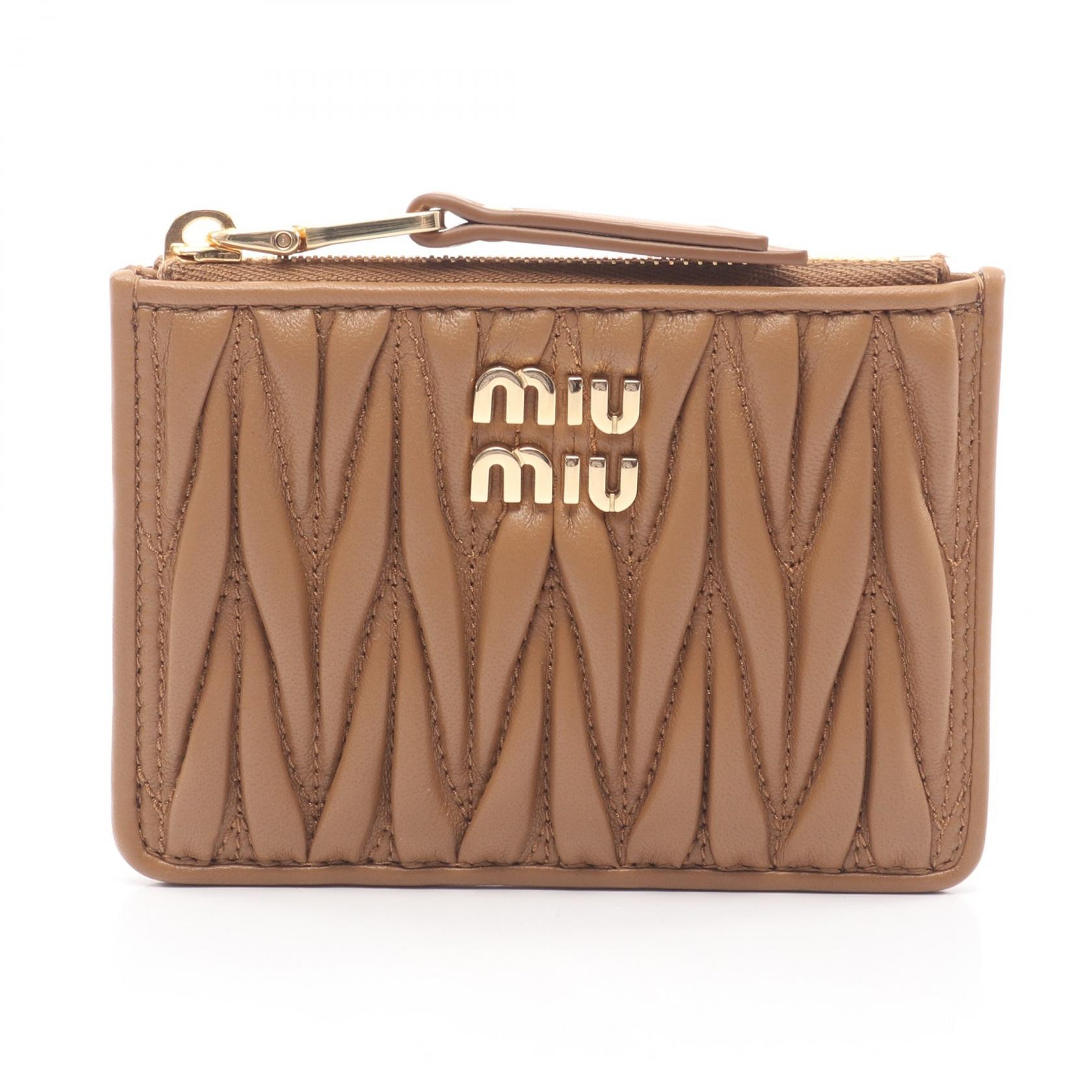 ミュウ ミュウ Miu Miu MATELASSE'MIU マテラッセ コインケース カードケース アクセサリー レザー レディース ブラウン系 5MC093AFPPF098L 【新品】