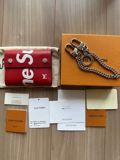 Louis Vuitton x Supreme Chain Wallet "Red"