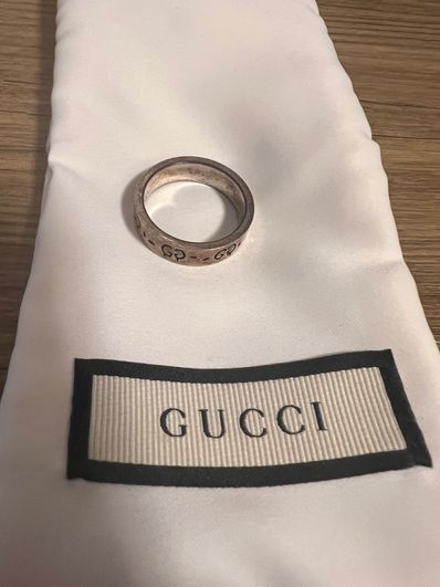 GUCCI Icon Thin 18K Ring "White Gold"