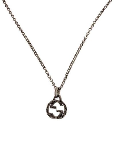 GUCCI Interlocking G Pendant Necklace