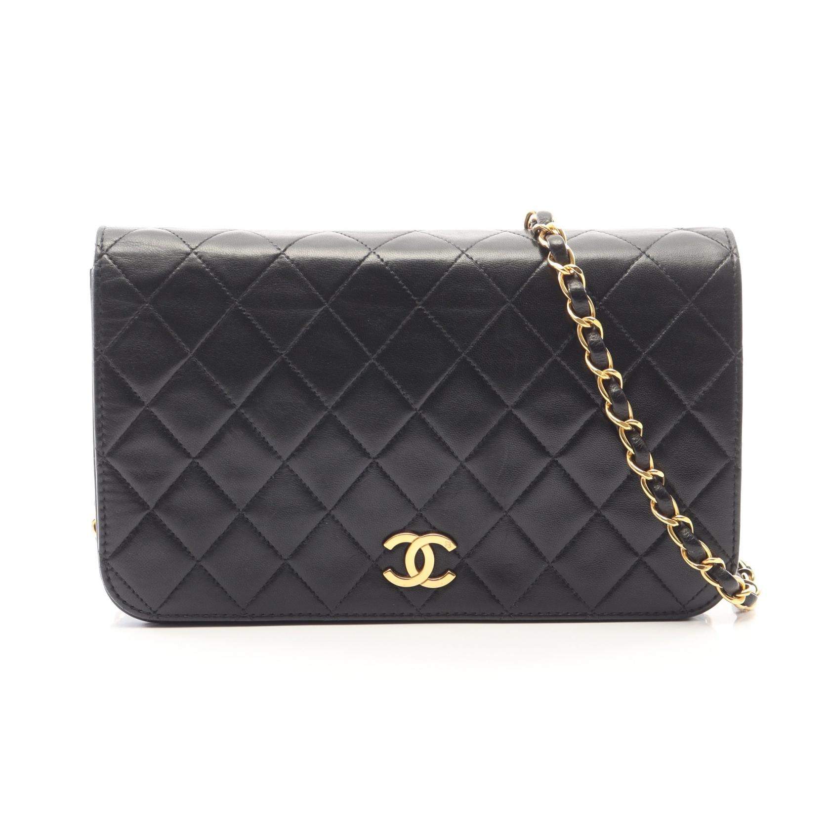 シャネル CHANEL マトラッセ フルフラップ プッシュロック ショルダーバッグ バッグ ラムスキン(羊革) レディース ブラック系 【中古】