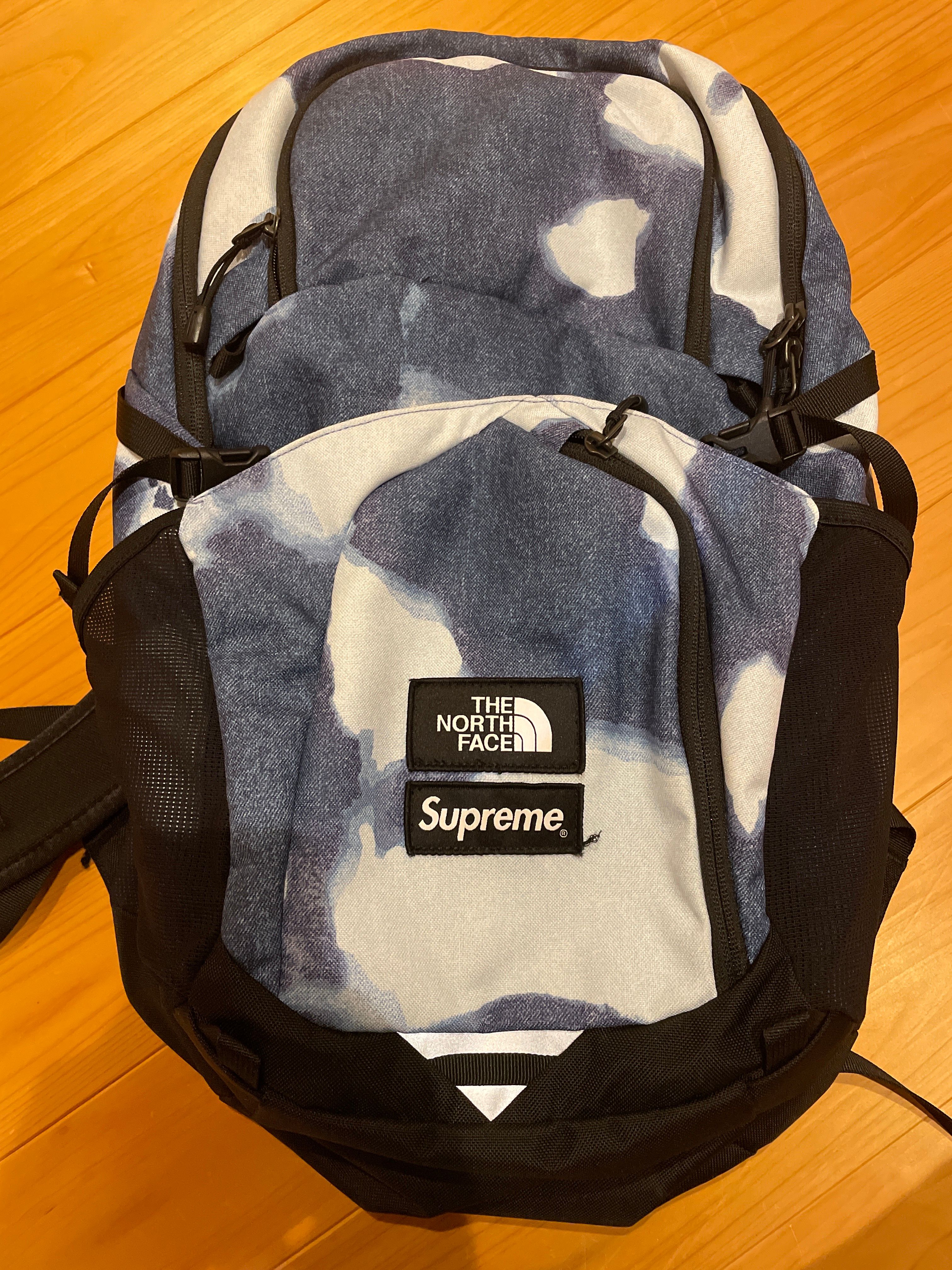 Supreme x The North Face Bleached Denim Print Pocono Backpack "Indigo"