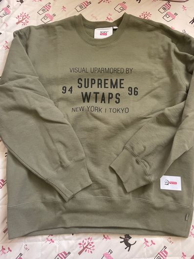 Supreme / WTAPS Crewneck "Light Olive"