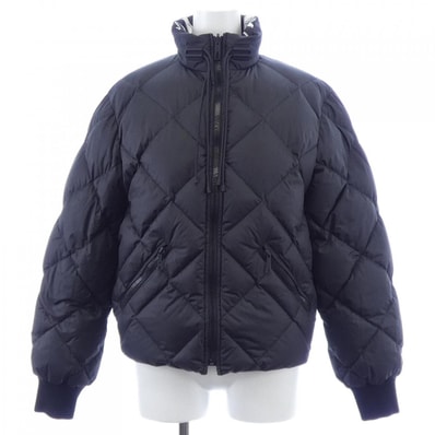 エルメス HERMES LA PROMENADE DU MATIN 2H0159D4 ダウンジャケット