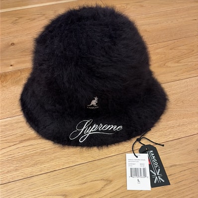 Supreme / Kangol Furgora Casual "Black"