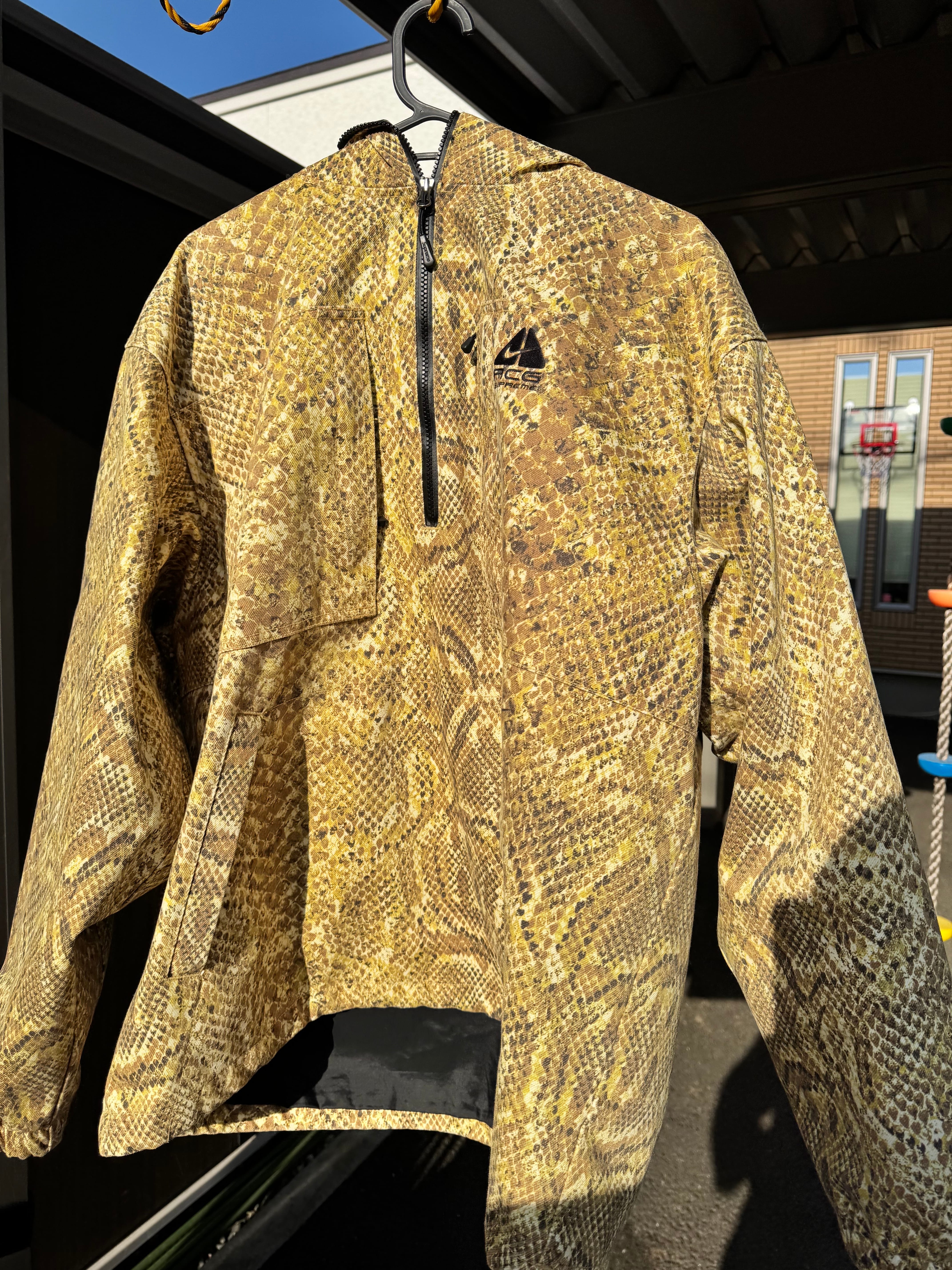 Supreme Nike ACG Denim Pullover "Gold Snakeskin"