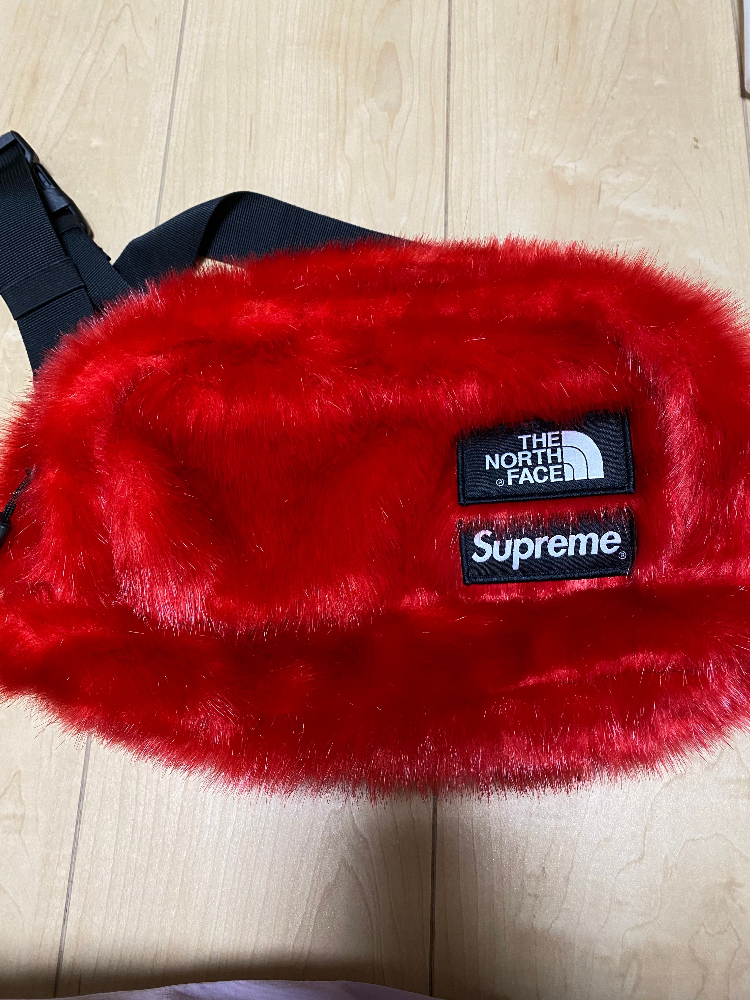 Supreme x The North Face Faux Fur Waist Bag "Red" NM82093I / NF0A5G87