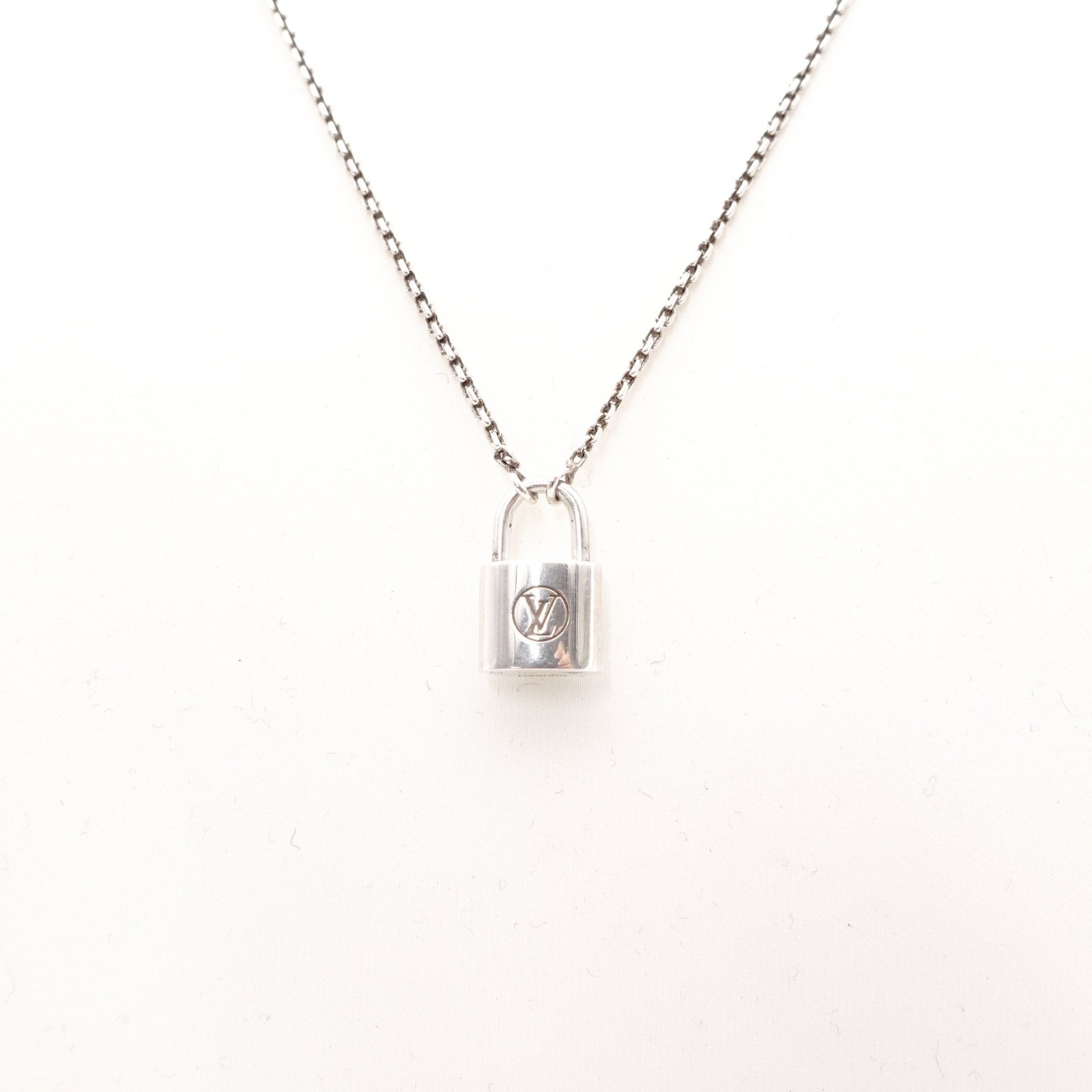 ルイ・ヴィトンロックイット パンダンティフ ネックレス レディース