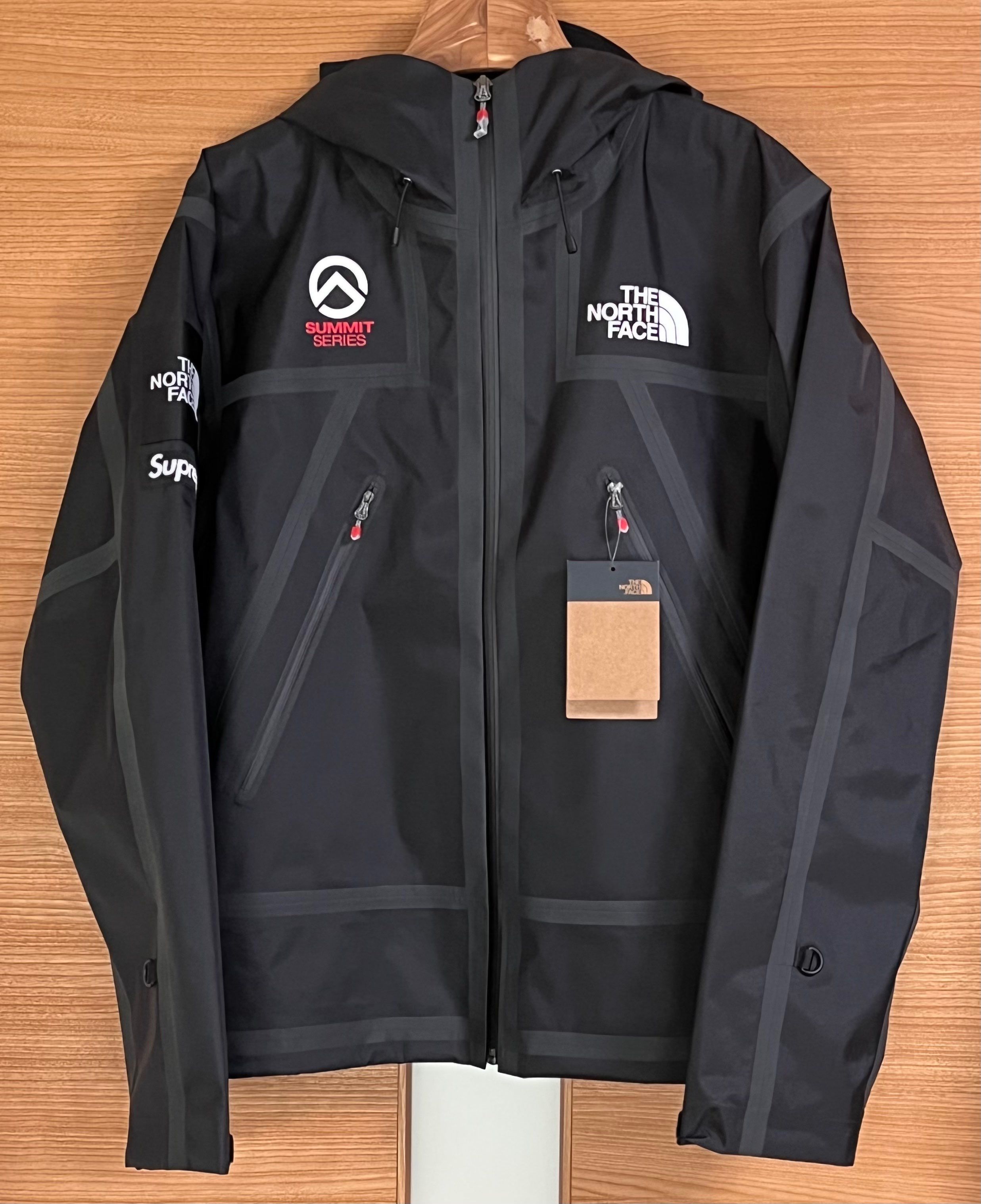 Supreme x The North Face Summit Series Outer Tape Seam Shell Jacket "Black"