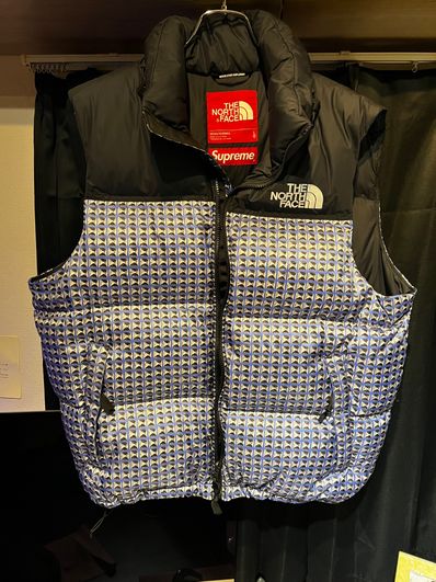 Supreme x The North Face Studded Nuptse Vest "Royal"