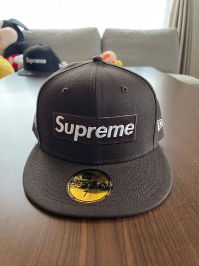 Supreme No Comp Box Logo New Era "Brown"