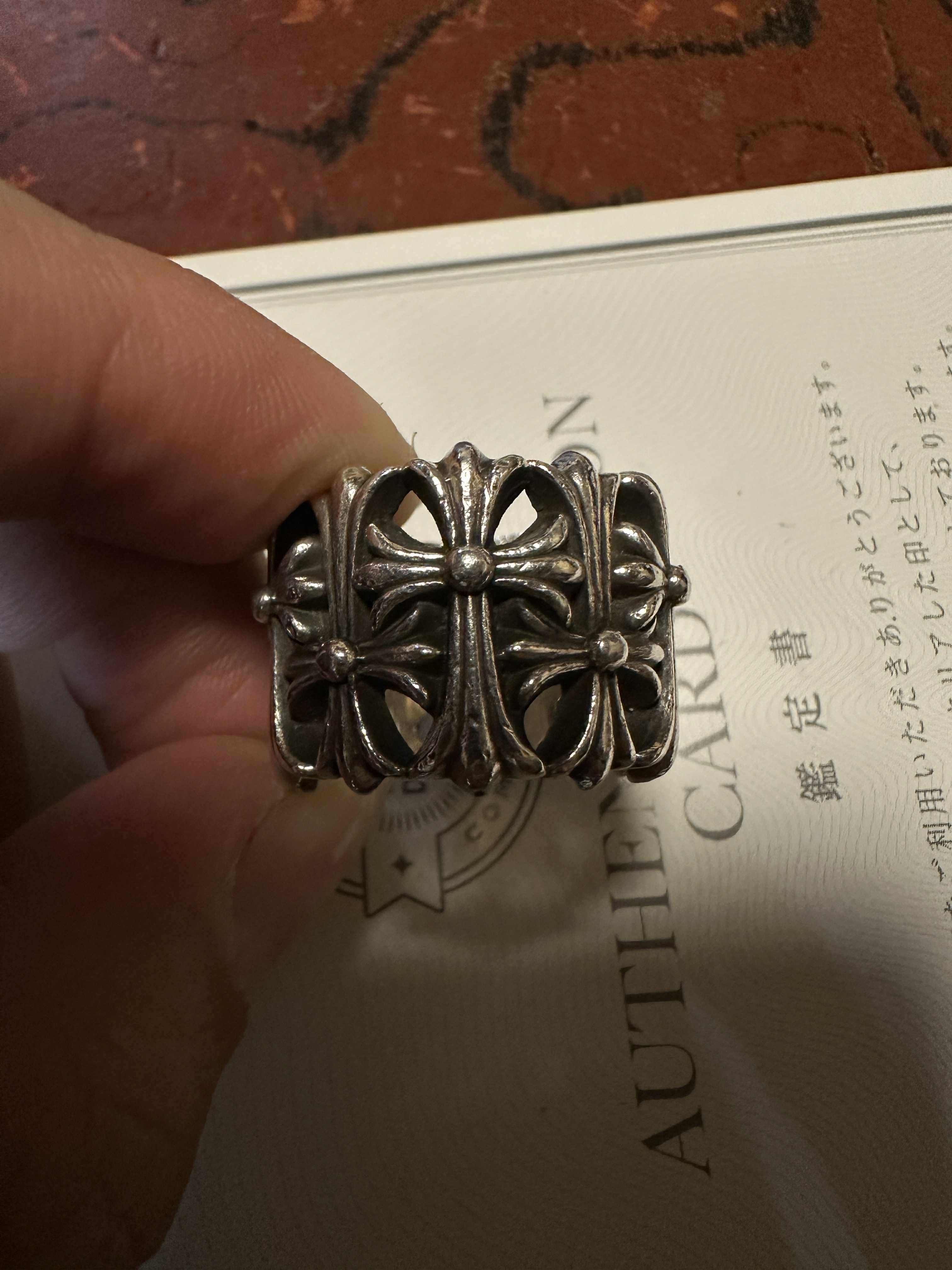 クロムハーツ セメタリークロス リング 