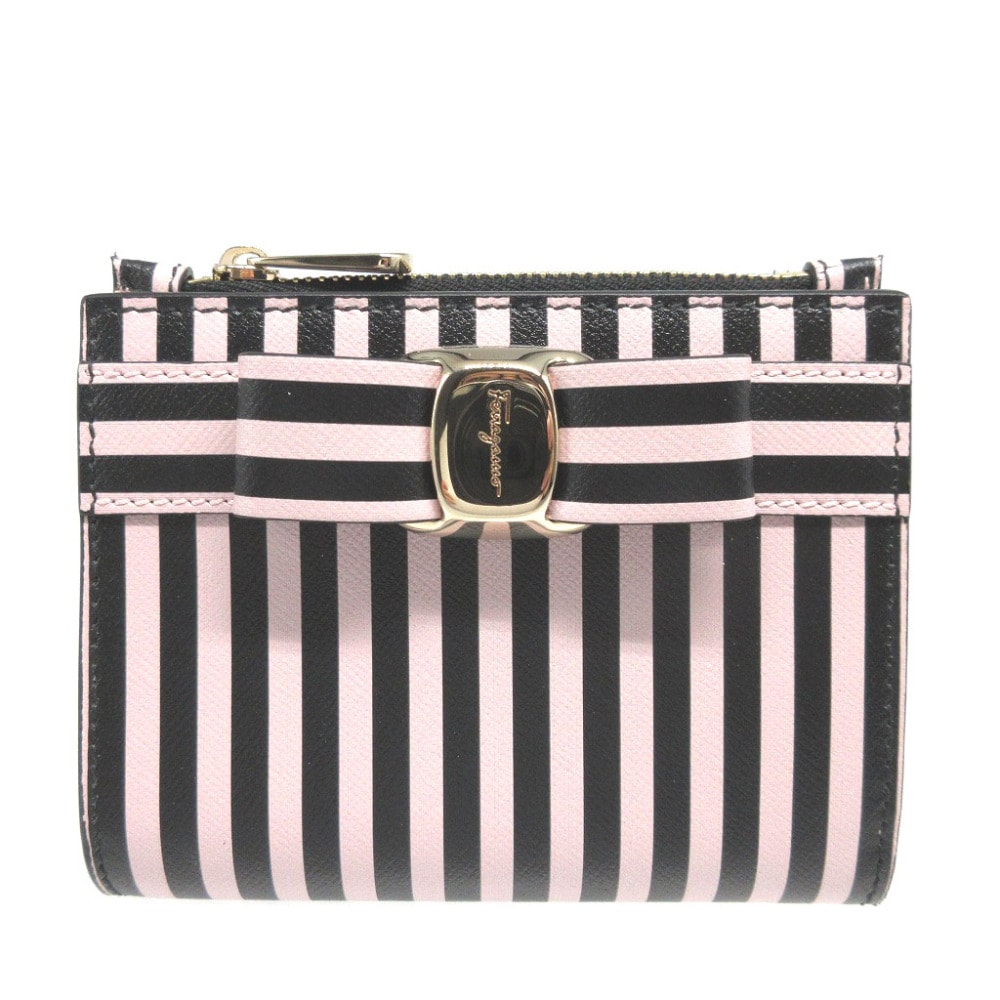 サルヴァトーレフェラガモ  ヴァラリボン  ストライプ レザー