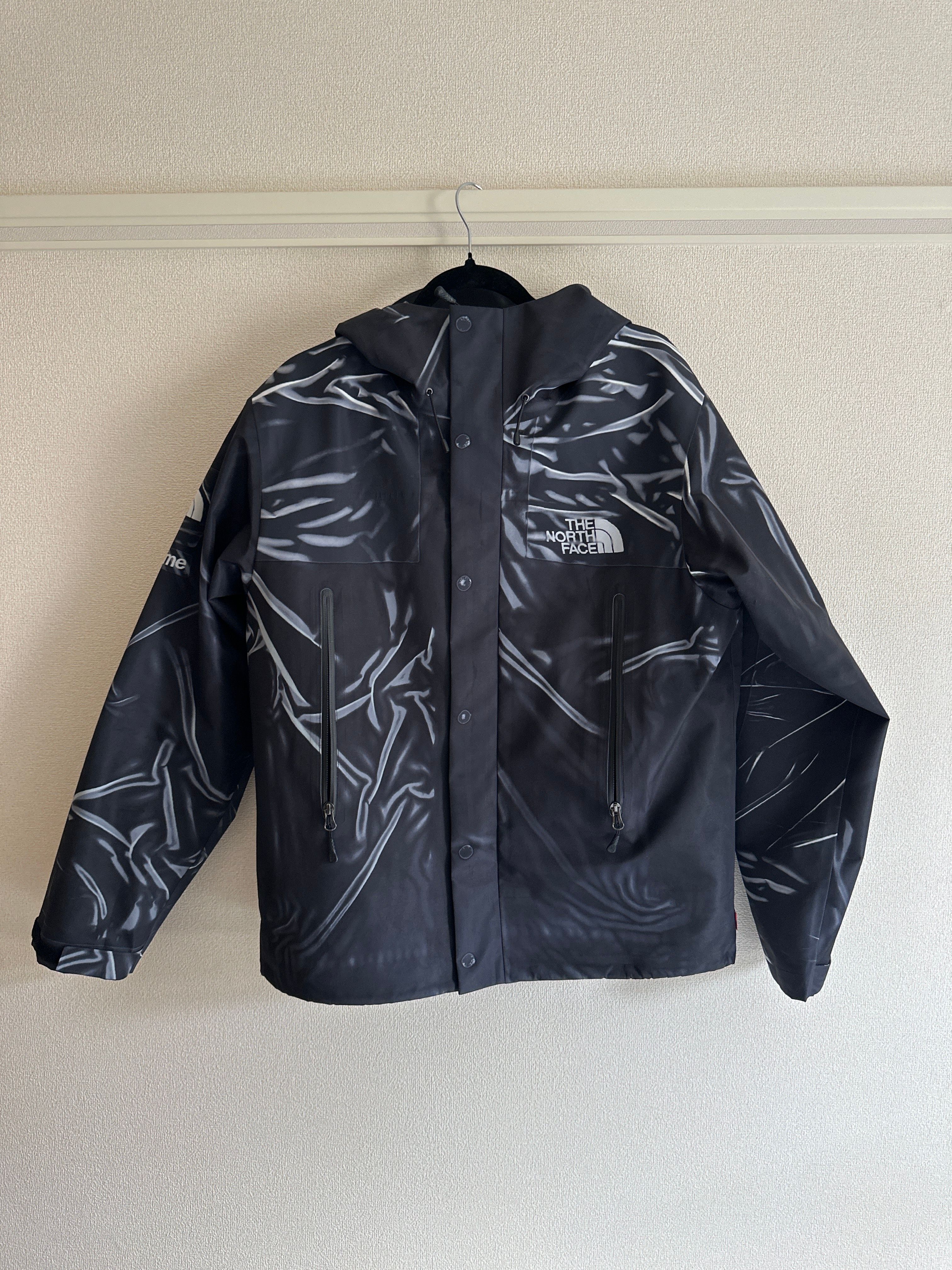 Supreme x The North Face Trompe Loeil Printed Taped Seam Shell Jacket "Black"