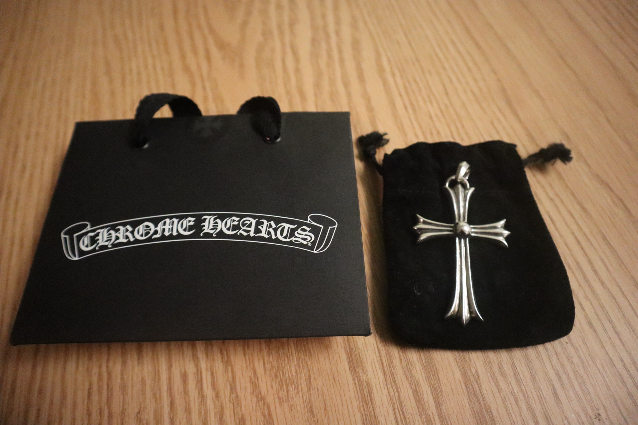 Chrome Hearts Large CH Cross with Plain Bale "Silver"