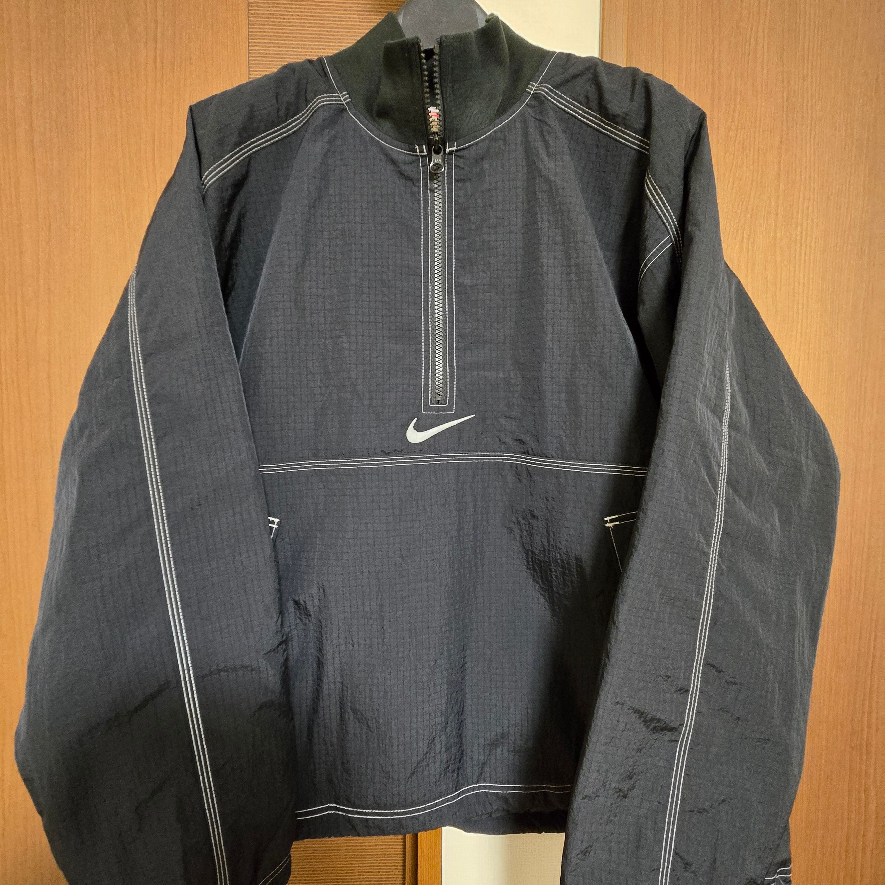 Supreme x Nike Ripstop Pullover "Black"