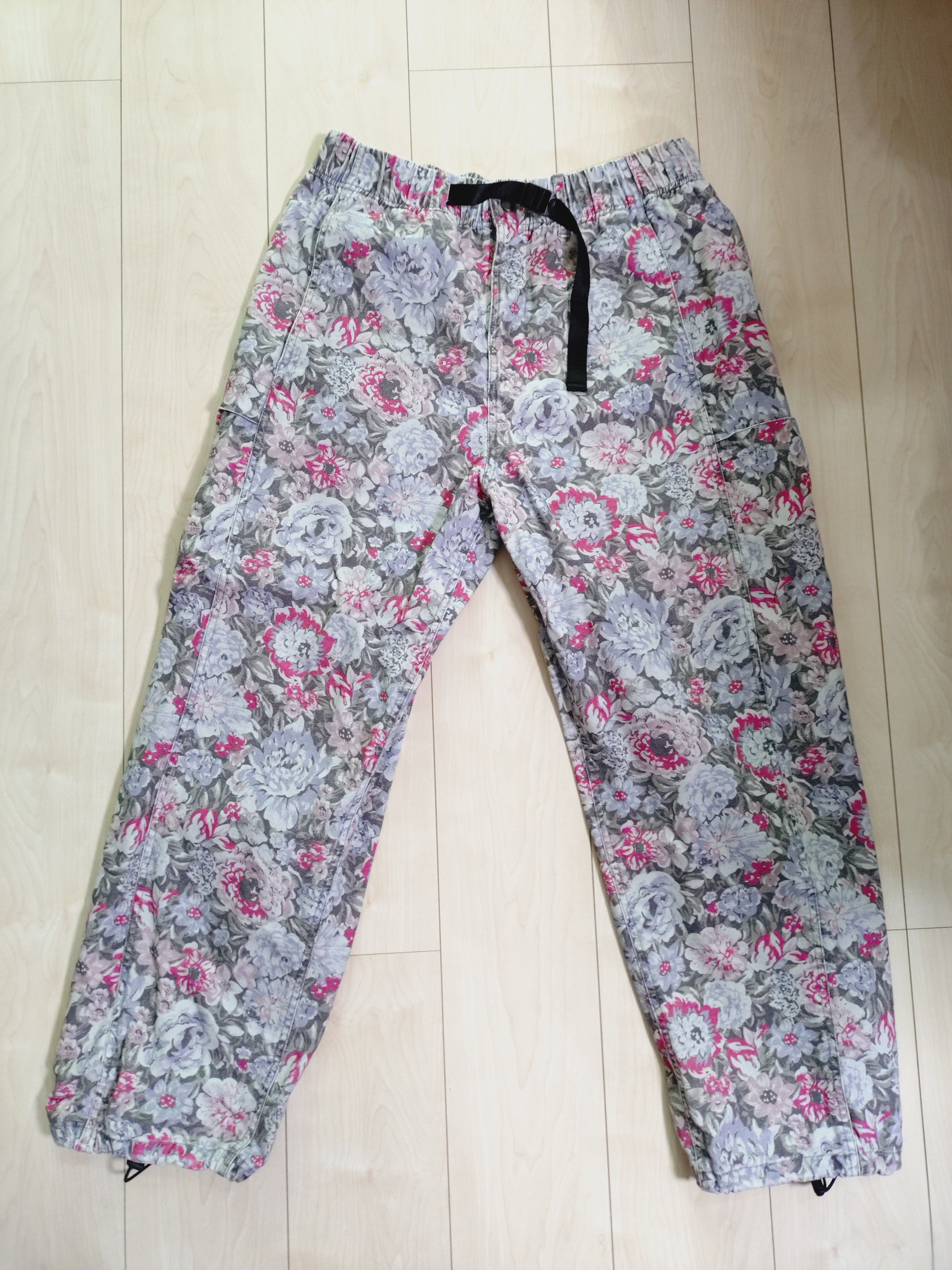 Supreme Belted Trail Pant 
