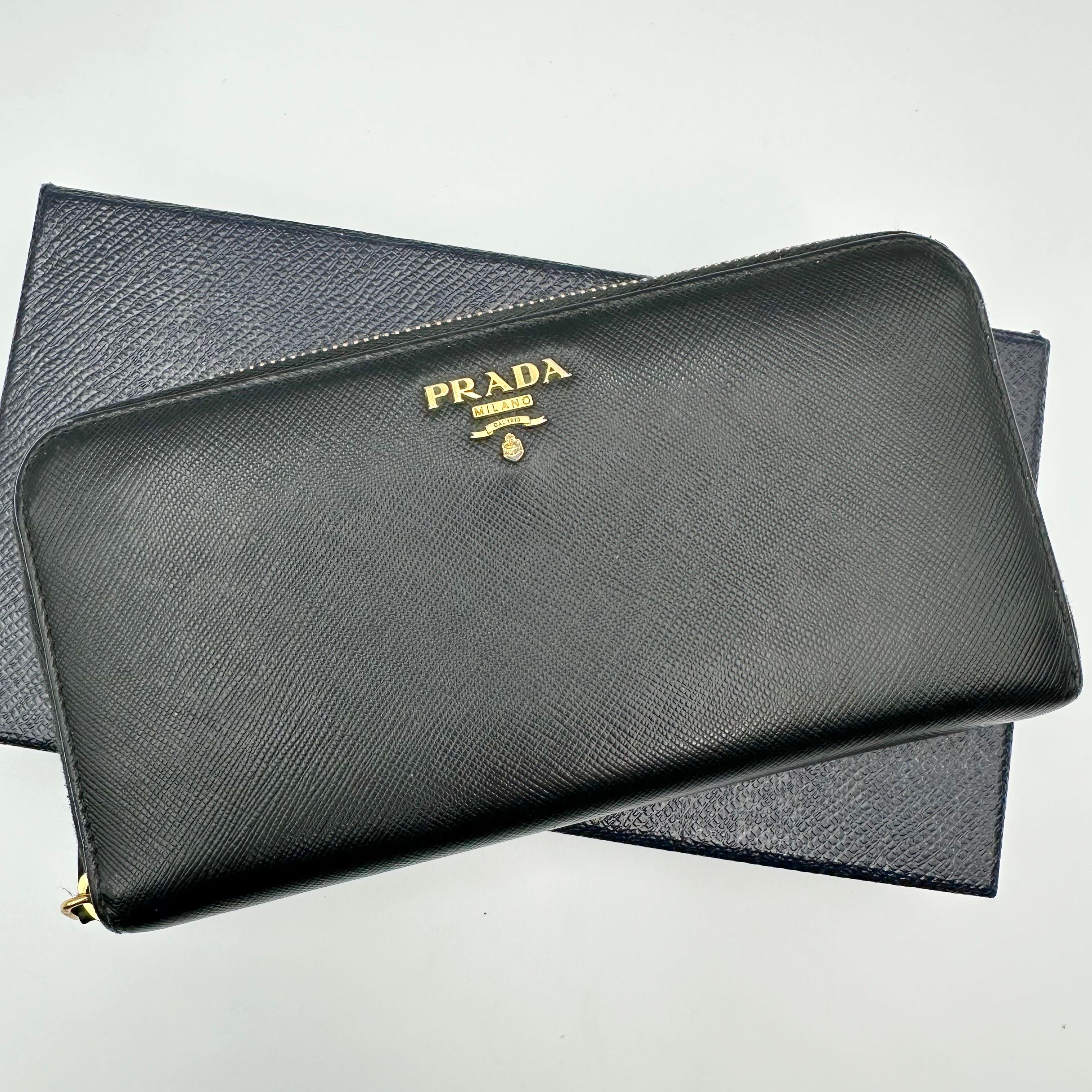 PRADA Large Saffiano Leather Wallet "Black"