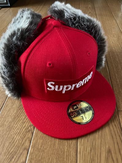 Supreme Earflap New Era® "Red"