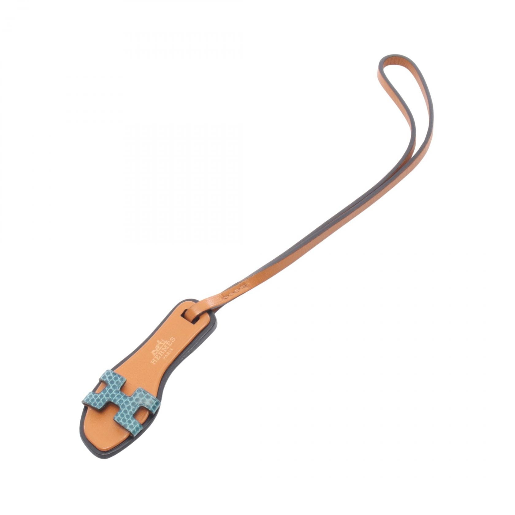 エルメス HERMES オランナノ ナチュラル ブルーペトロール チャーム アクセサリー エキゾチックレザー バトラー バトラー レディース ブラウン系 / ブラック系 / グリーン系 【中古】