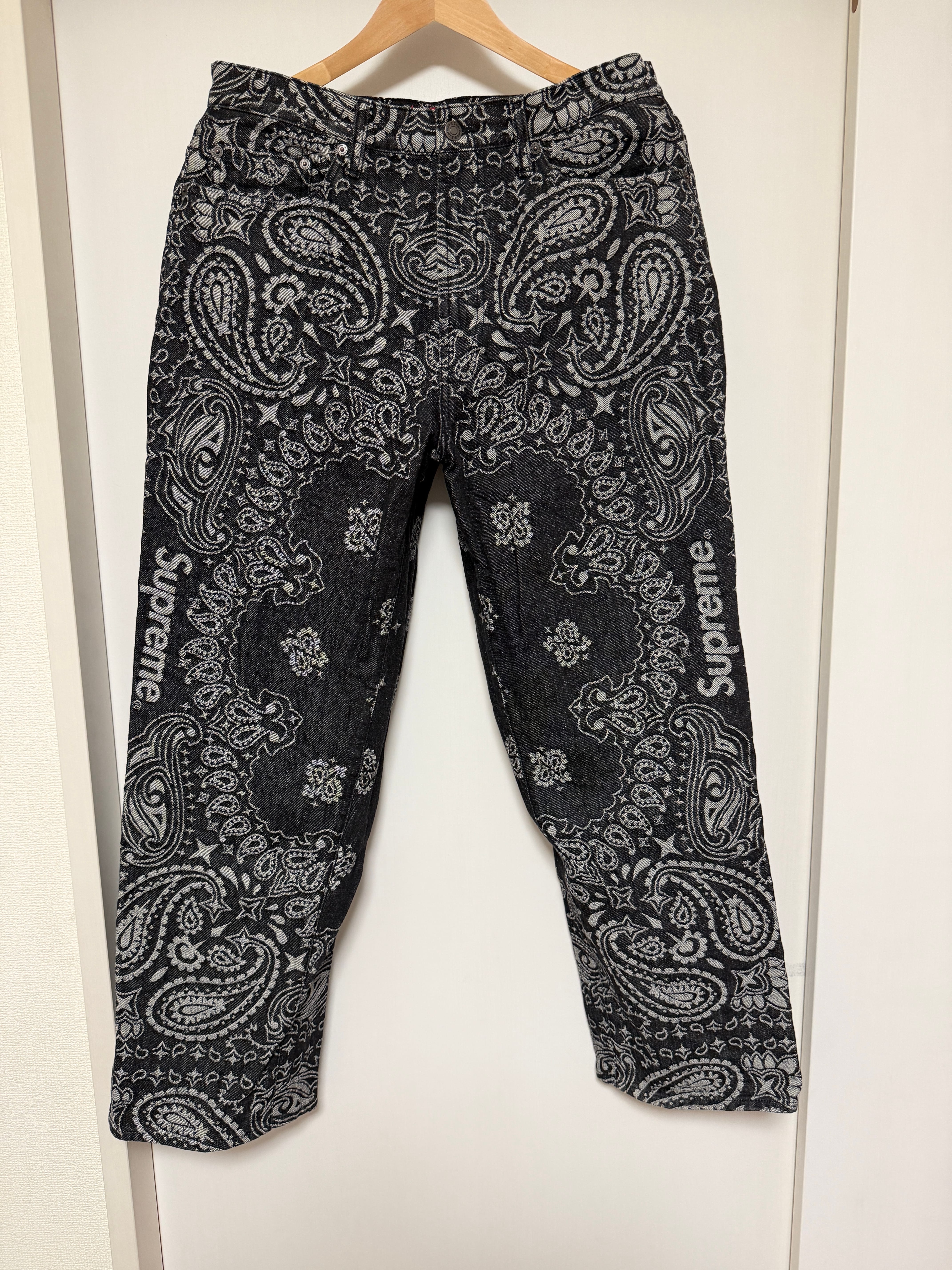 Supreme Bandana Jacquard Baggy Jean "Black"