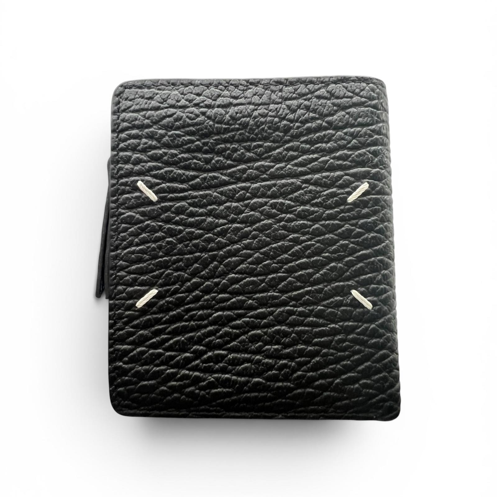Maison Margiela 極美品 メゾンマルジェラ 4ステッチ フリップフラップウォレット 二つ折り財布 コンパクトウォレット ミニ財布 SA1UI0023 レザー 2025年 ブラック Aランク 中古 鑑定済 マルジェラ財布