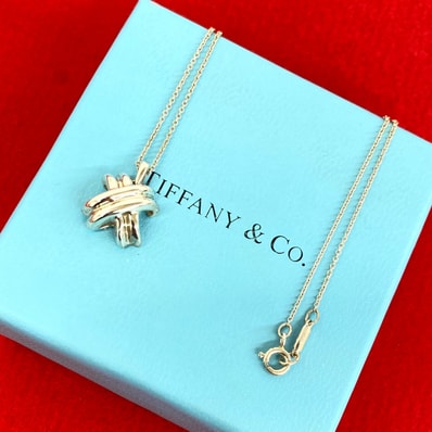TIFFANY&Co. ティファニー シグネチャー クロス ネックレス シルバー925 ネックレス シルバー
609-1