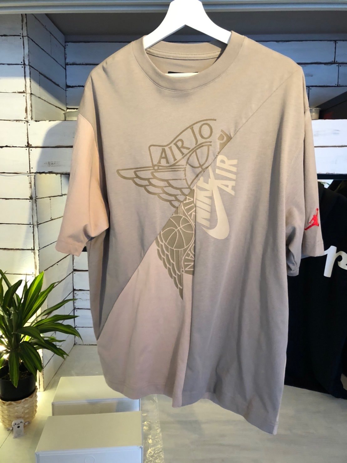 Air Jordan x Travis Cactus Jack T-Shirt "Khaki Desert"